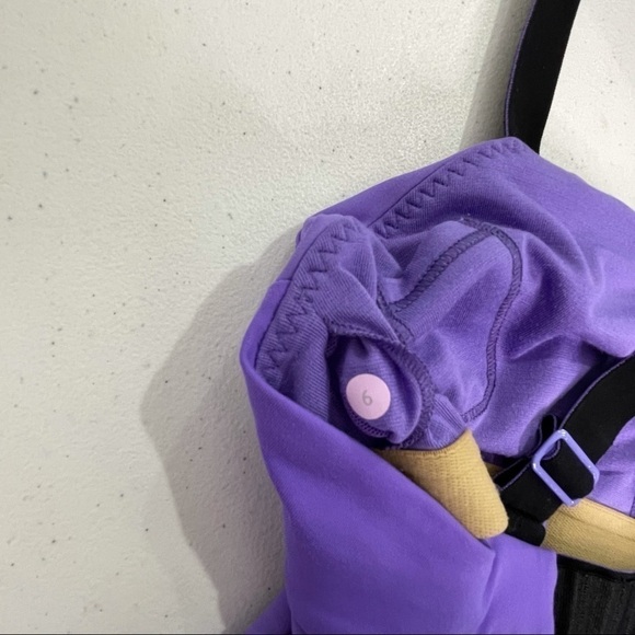 ❤️ LULULEMON Catch Me Purple Black Back Cross strap back tank A32 - Picture 11 of 14